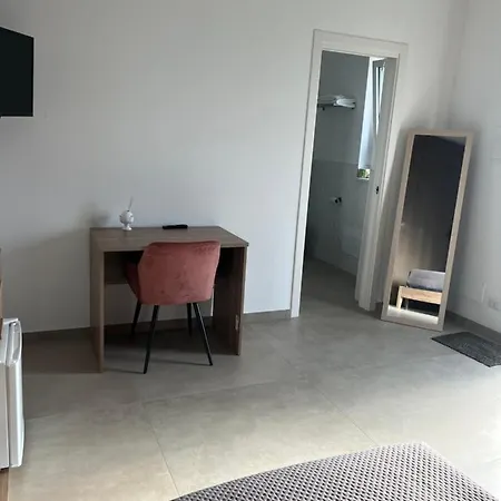 Bed & Breakfast Poolside Irsina