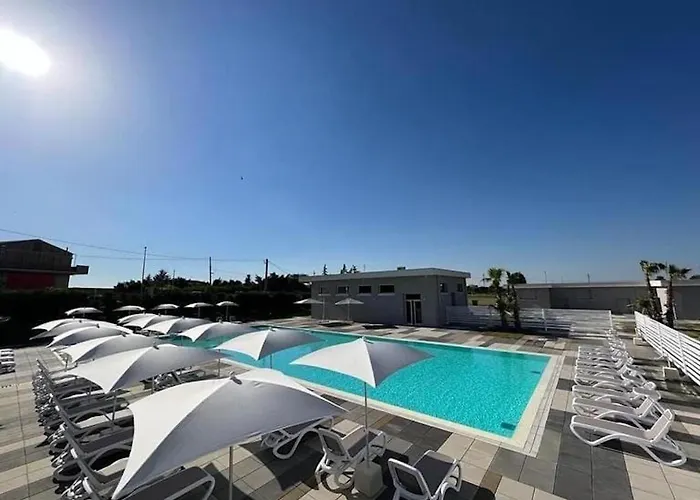 Bed & Breakfast Poolside Irsina